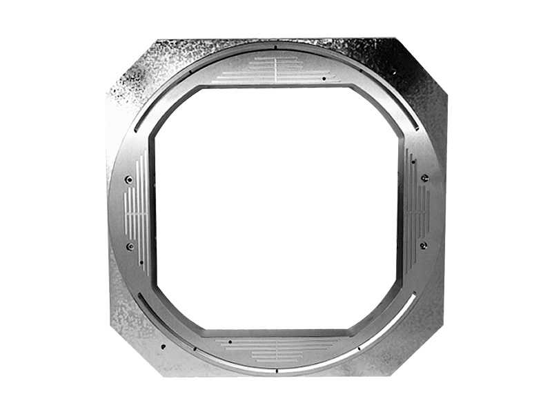 同時5軸加工機　部品3